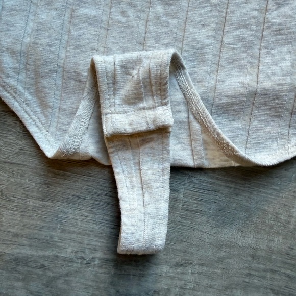 Free People Intimately Ribbed Square Neck Long Sleeves Bodysuit Size XS Beige - Picture 7 of 11